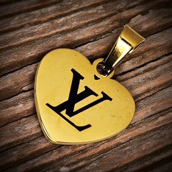 Louis Vuitton Heart Shaped Pendant | Repurposed Bag Tag | Mint Condition - Picture 7 of 13